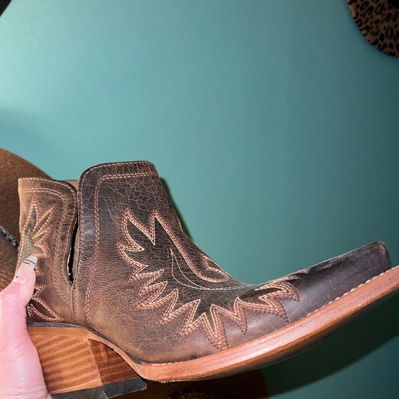 ARIAT MINI BOOTIES - Picture 5 of 15